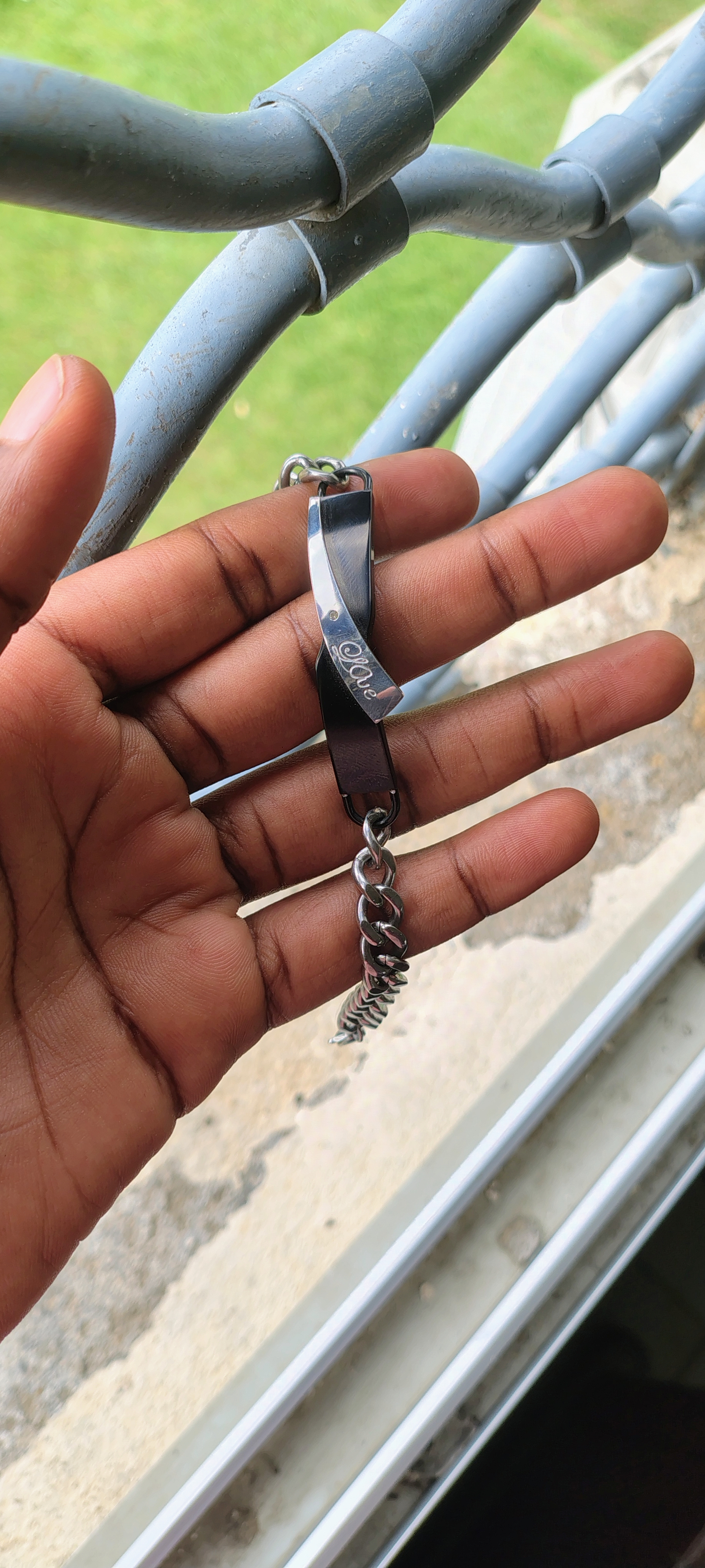 Bracelet